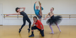 2021 05 DW Studio 6 lower res v2 2021 05 DW Studio 6 lower res v2